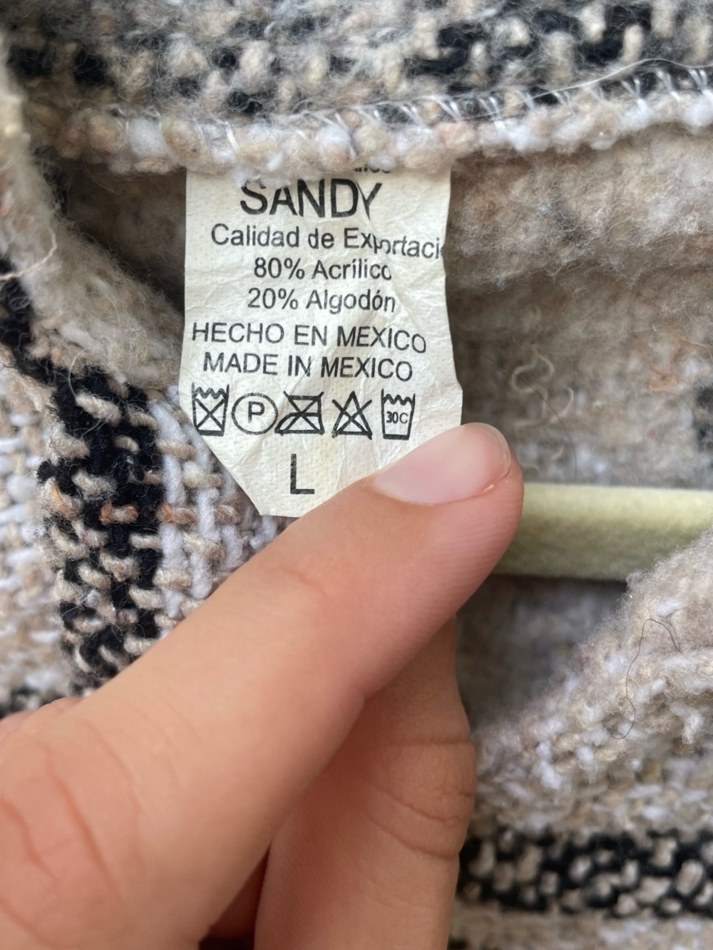 Beach jacket - Picture 3 of 3